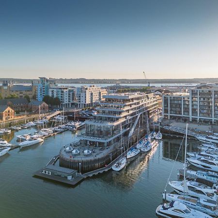 Harbour Hotel & Spa Southampton Kültér fotó The Marina at Ocean Isle