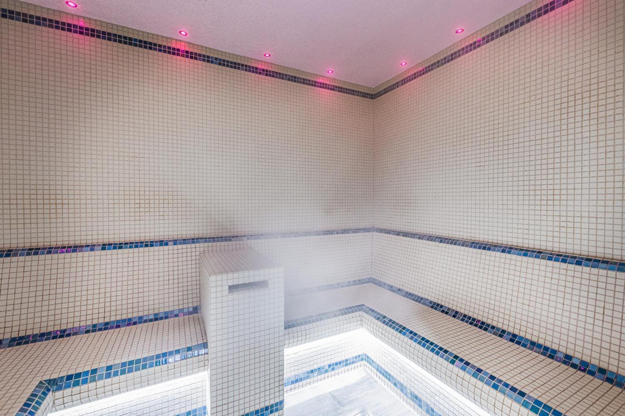 Harbour Hotel & Spa Southampton Kültér fotó Steam room
